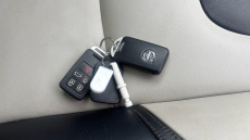 Volvo V40 D2 [120] Cross Country Pro 5dr Geartronic Diesel Hatchback